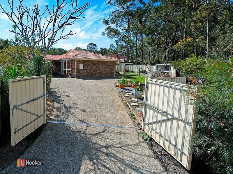 33 Butterfly Drive, Kallangur QLD 4503