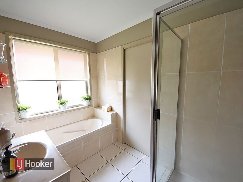 17 Walton Crescent, Murrumba Downs QLD 4503