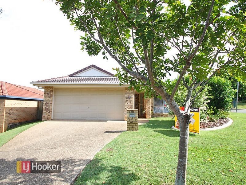 11 Esk Place, Kallangur QLD 4503