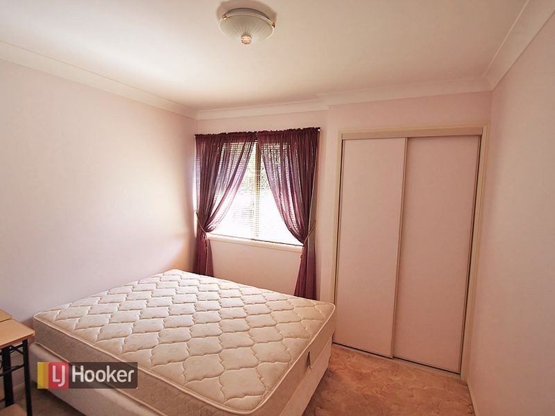 11 Esk Place, Kallangur QLD 4503