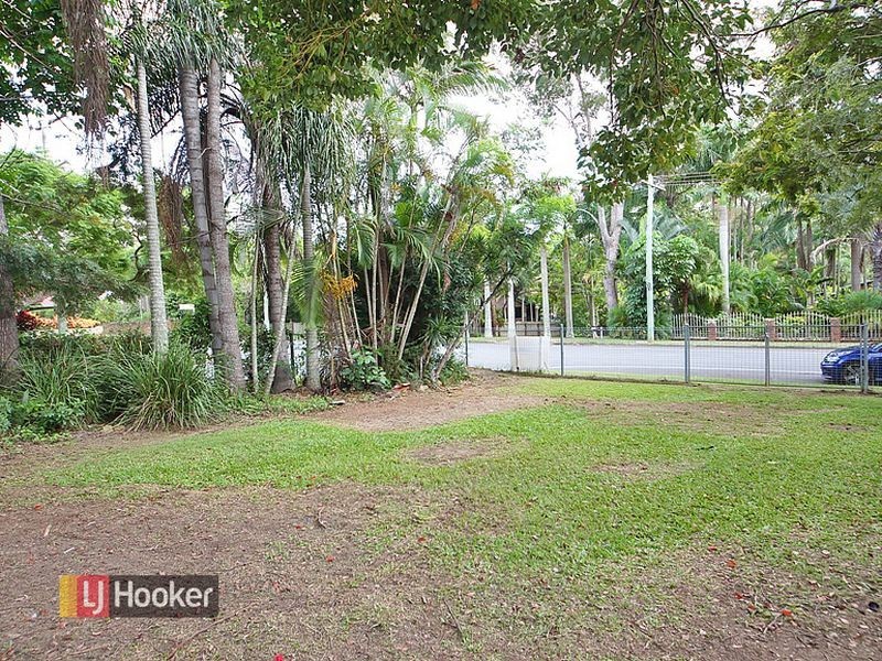 68 Somerset Street, Kallangur QLD 4503