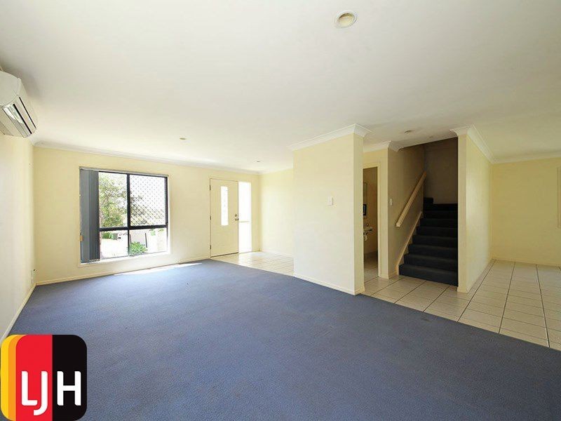 26 Mowbray Court, Kallangur QLD 4503