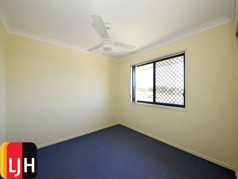 26 Mowbray Court, Kallangur QLD 4503