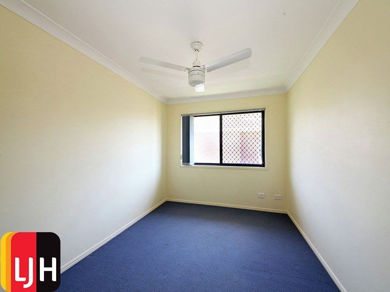 26 Mowbray Court, Kallangur QLD 4503