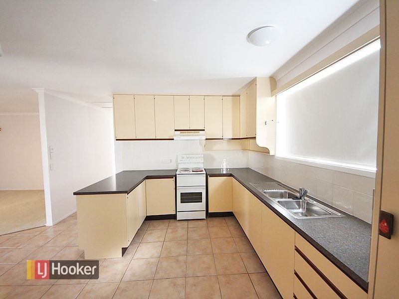 34 Arrakune Crescent, Kallangur QLD 4503