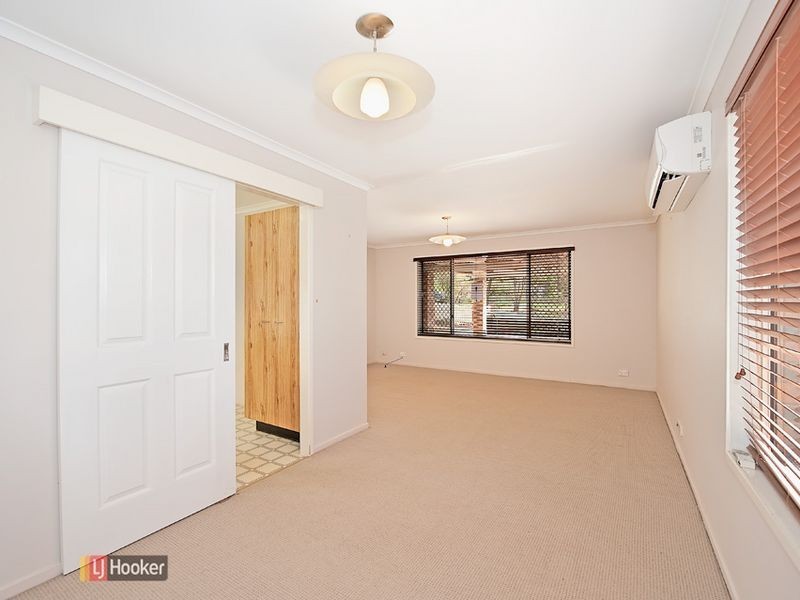 27 Leis Road, Kallangur QLD 4503