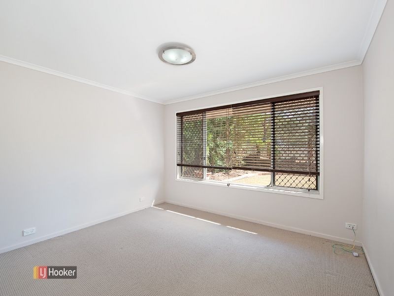 27 Leis Road, Kallangur QLD 4503