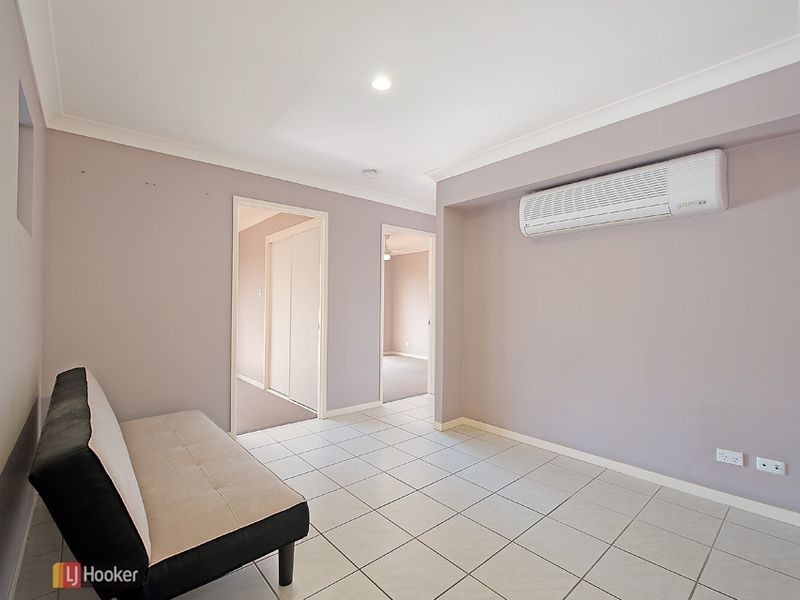 7 Brimstone Court, Kallangur QLD 4503