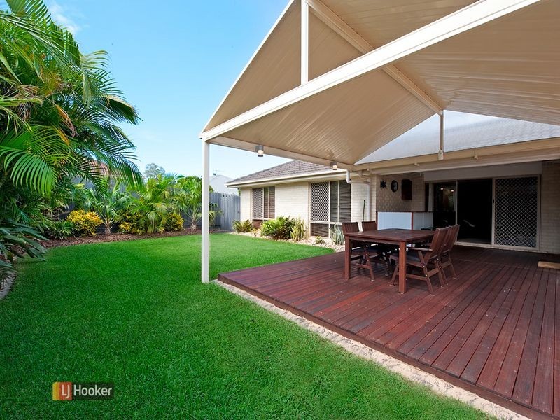 7 Brimstone Court, Kallangur QLD 4503