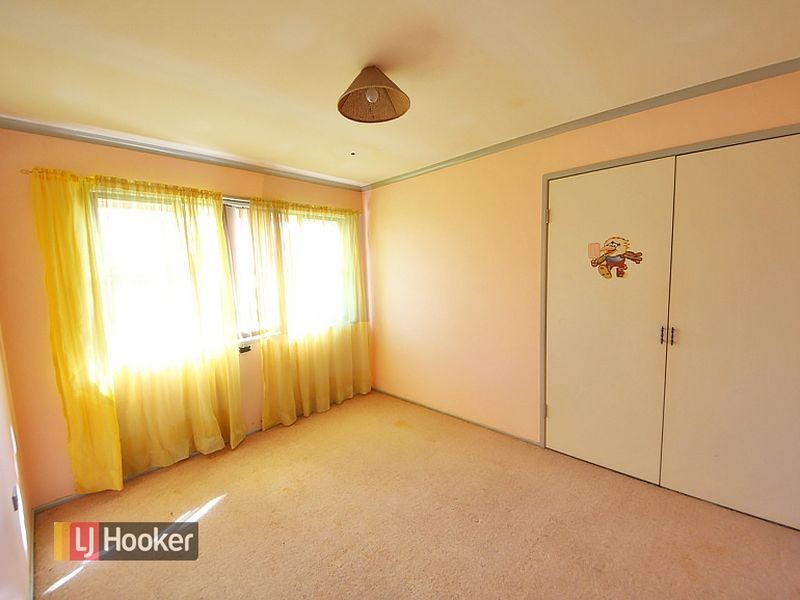 33 Andracia Street, Kallangur QLD 4503