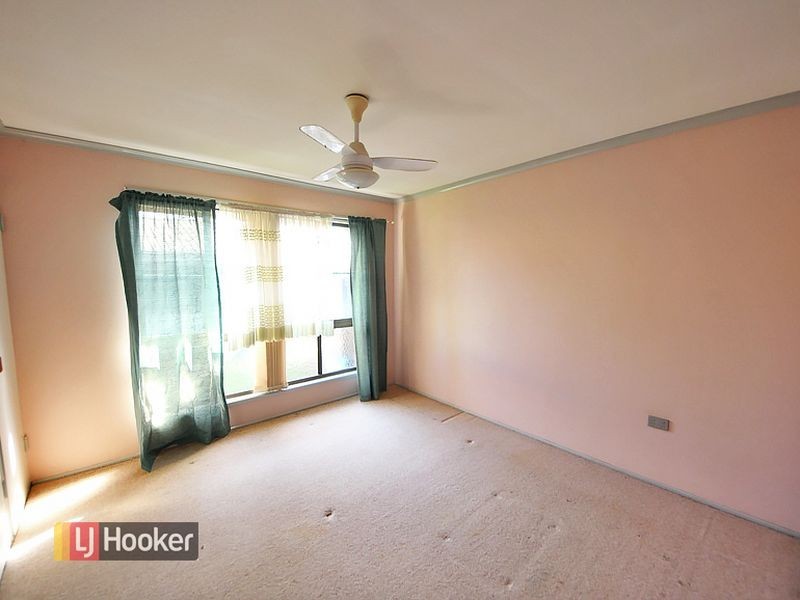 33 Andracia Street, Kallangur QLD 4503