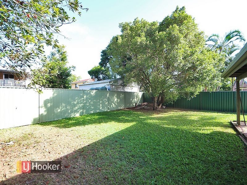 33 Andracia Street, Kallangur QLD 4503