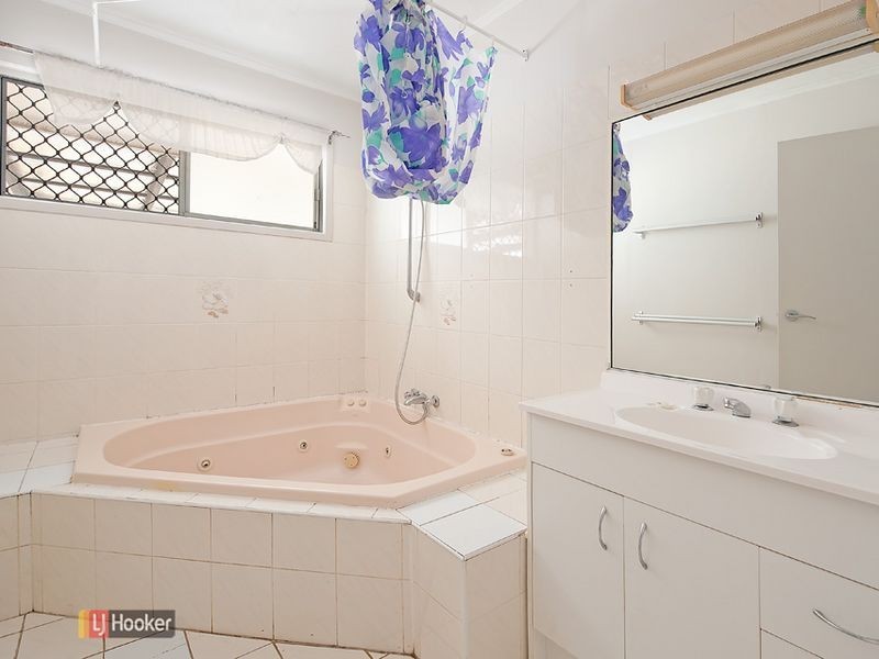 188 School Road, Kallangur QLD 4503