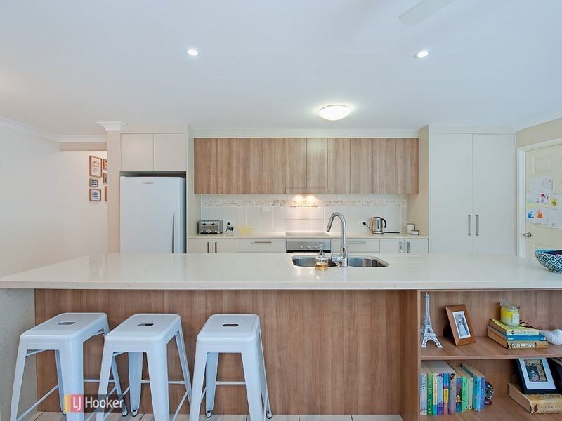 10 Ulysses Street, Kallangur QLD 4503