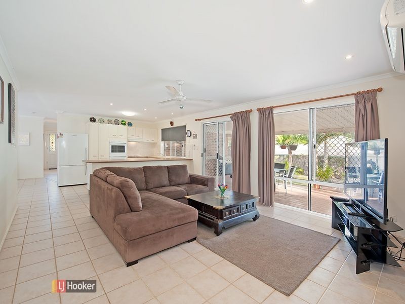 17 Camberwell Drive, Kallangur QLD 4503