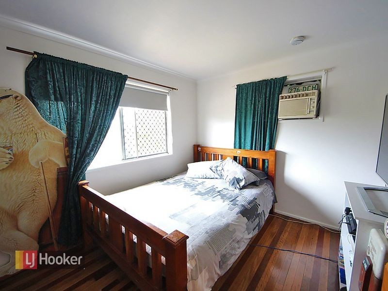 15 Lintone Street, Kallangur QLD 4503