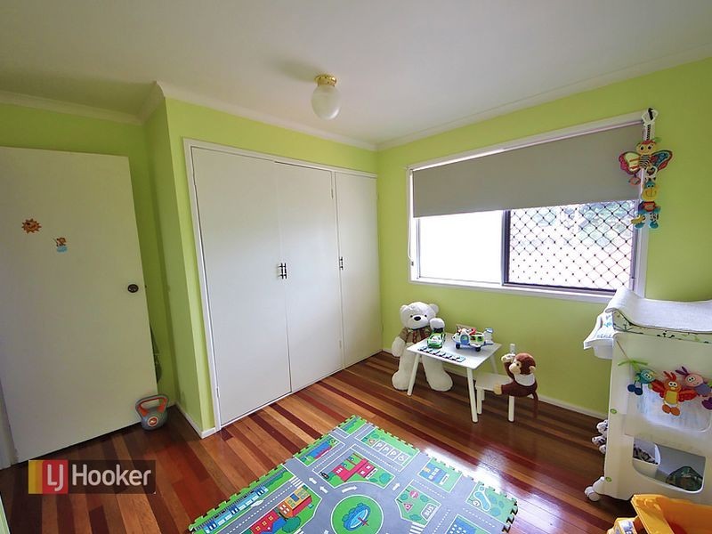 15 Lintone Street, Kallangur QLD 4503