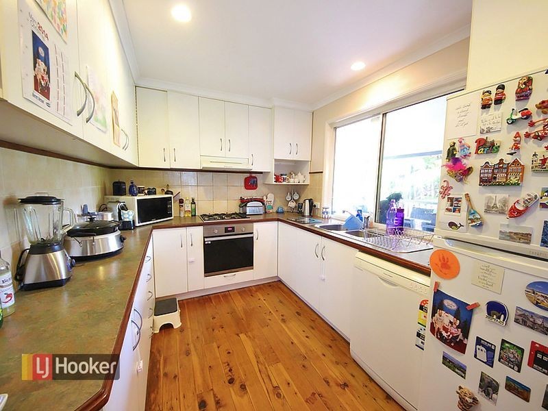 27 Gail Street, Kallangur QLD 4503