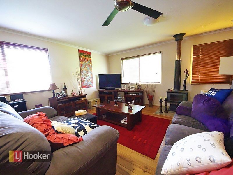 27 Gail Street, Kallangur QLD 4503