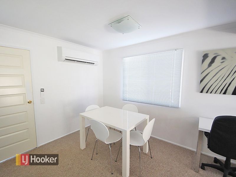 18 Lavercombe Drive, Kallangur QLD 4503