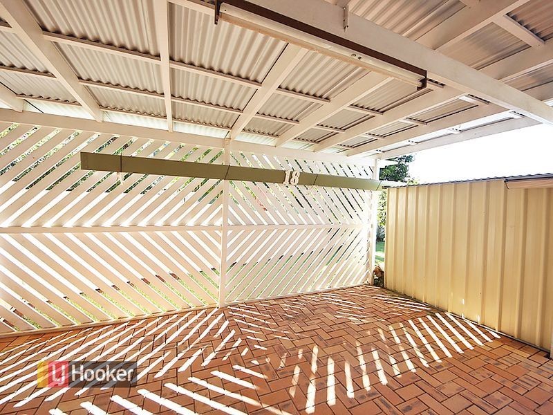 18 Lavercombe Drive, Kallangur QLD 4503