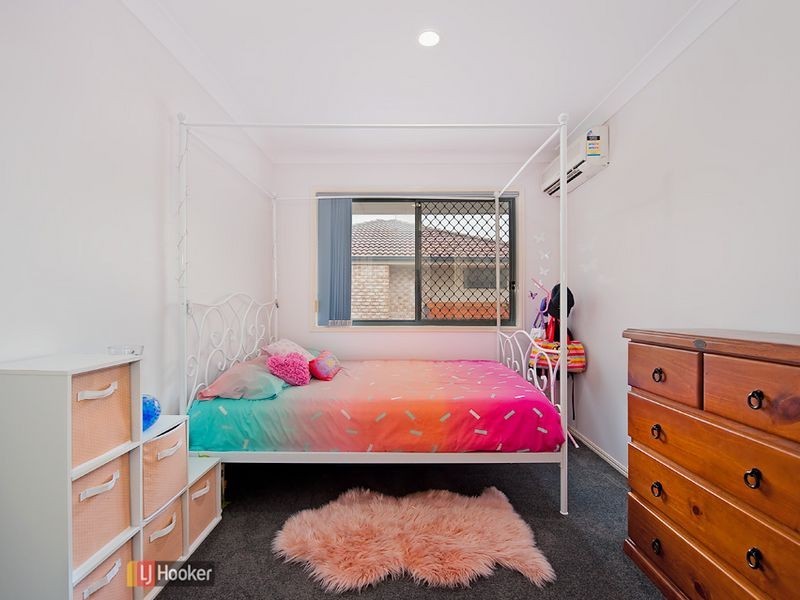 28 Mowbray Court, Kallangur QLD 4503