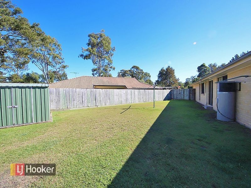 10 Tamari Place, Petrie QLD 4502