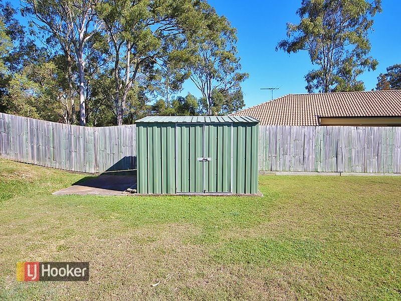 10 Tamari Place, Petrie QLD 4502