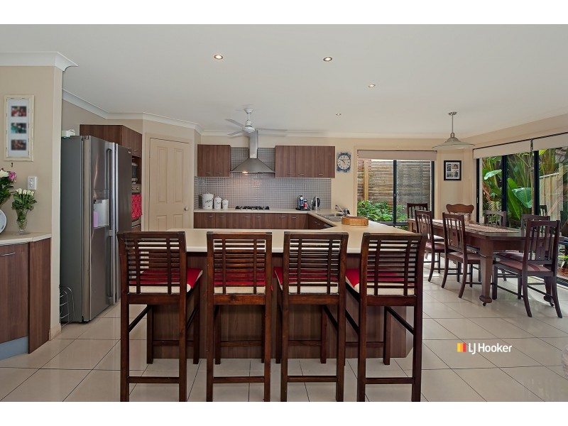 21 Whittome Esplanade, Murrumba Downs QLD 4503