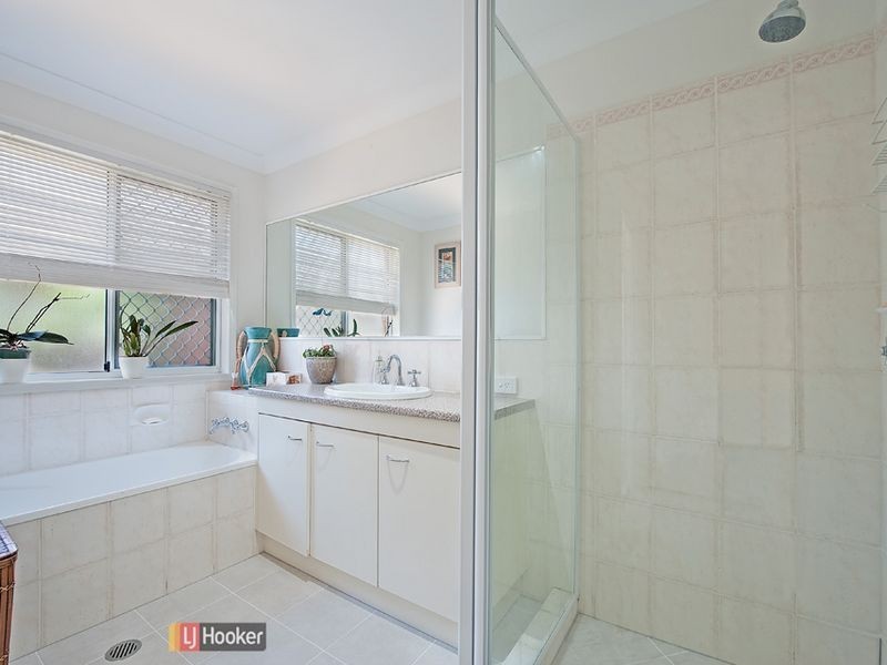 4 Byron Court, Kallangur QLD 4503