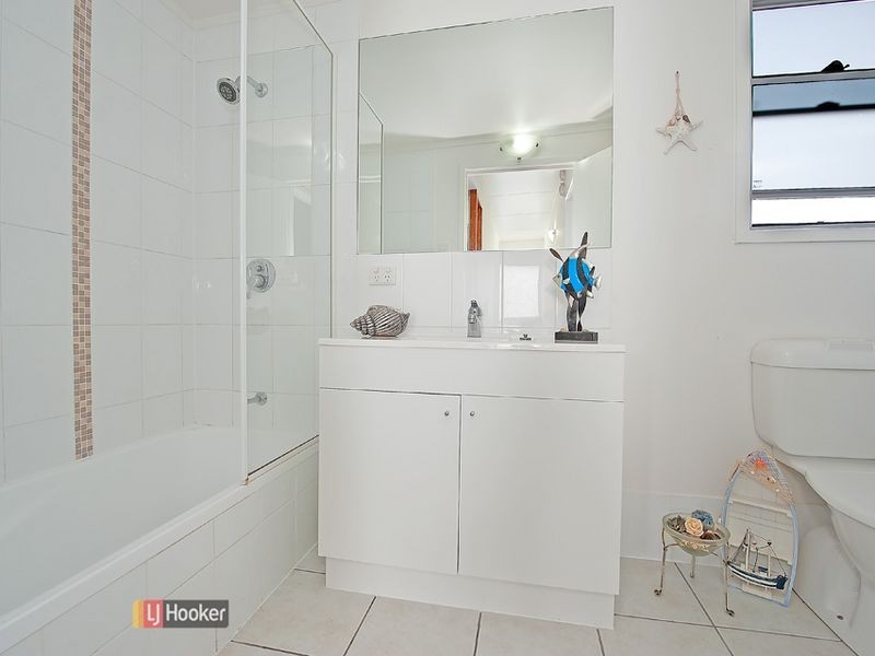 63 Diane Parade, Kallangur QLD 4503