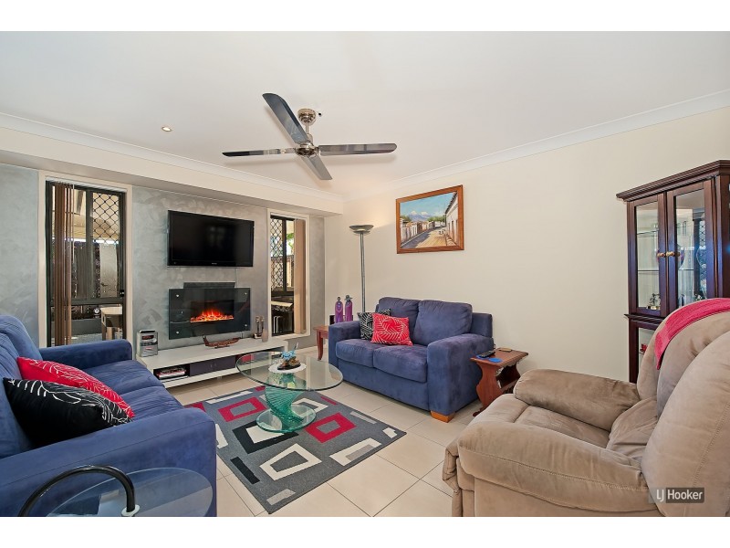 39 Diane Parade, Kallangur QLD 4503