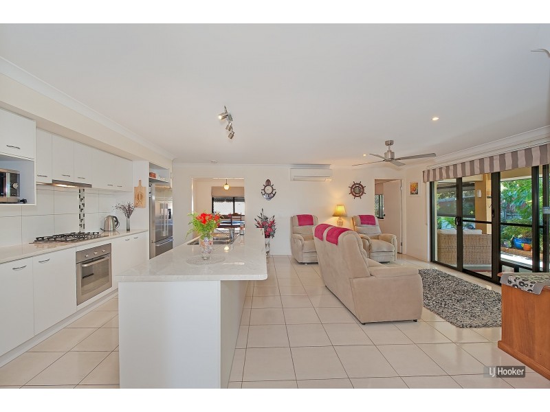 39 Diane Parade, Kallangur QLD 4503