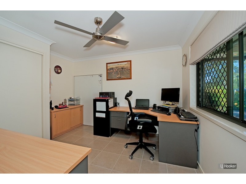 39 Diane Parade, Kallangur QLD 4503