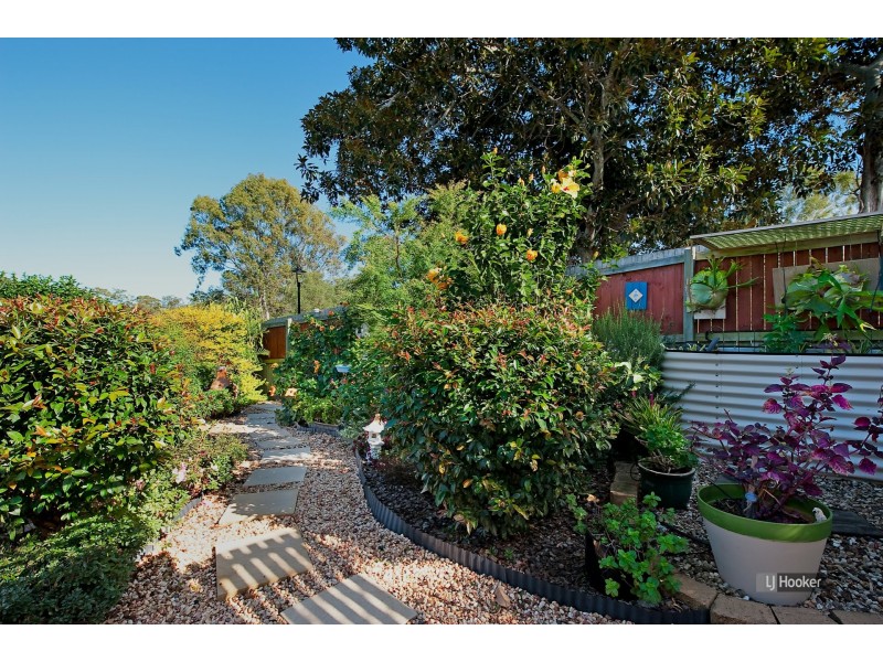 39 Diane Parade, Kallangur QLD 4503