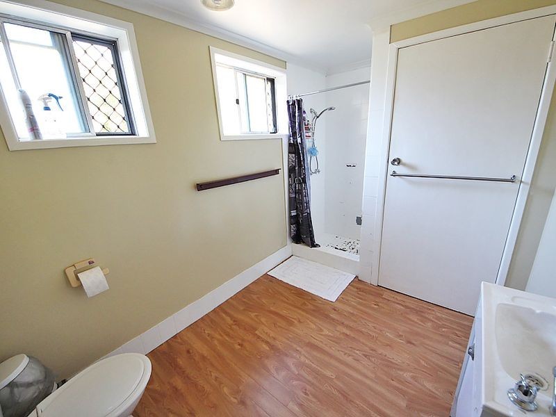 12 Arrakune Crescent, Kallangur QLD 4503