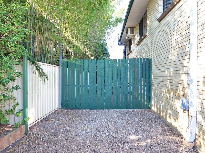 12 Arrakune Crescent, Kallangur QLD 4503