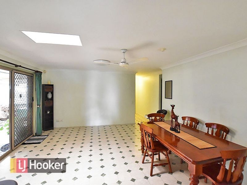 15 Macarthur Drive, Kallangur QLD 4503