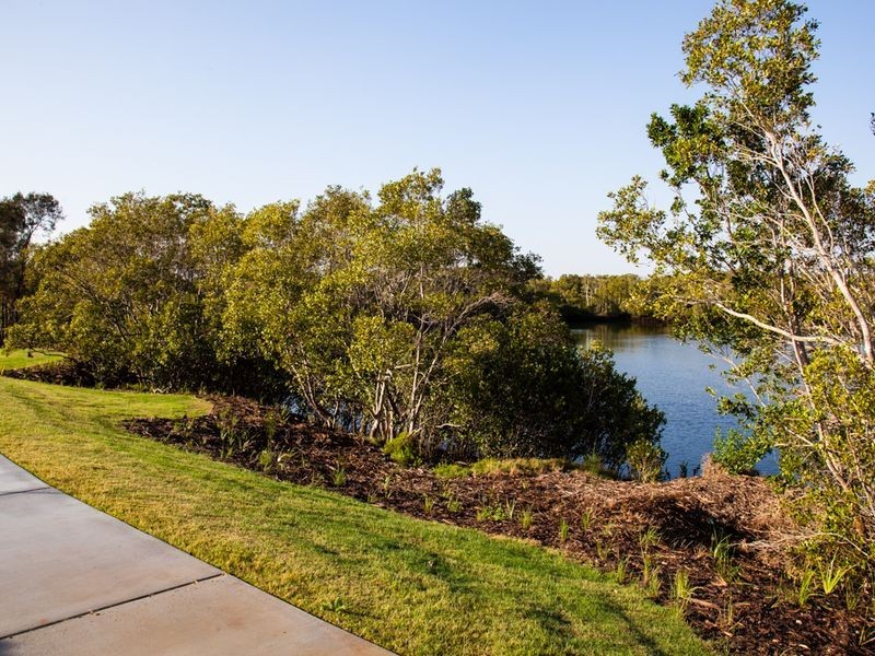 8B River Vista Crescent, Murrumba Downs QLD 4503