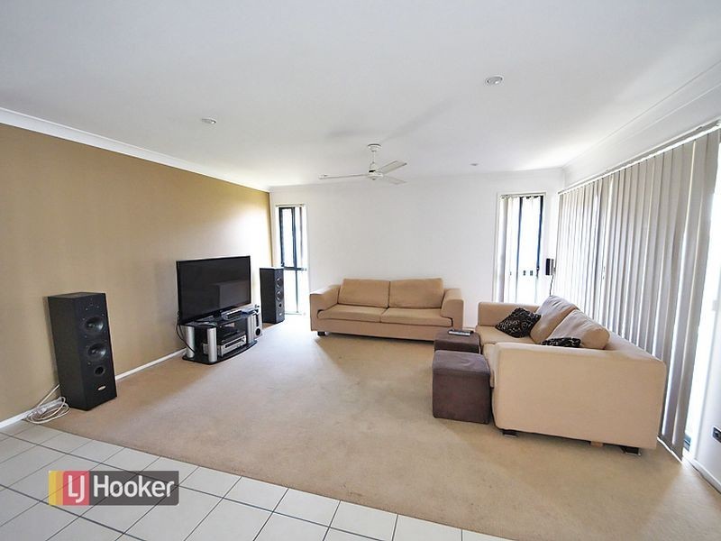 10 Diamond Avenue, Kallangur QLD 4503