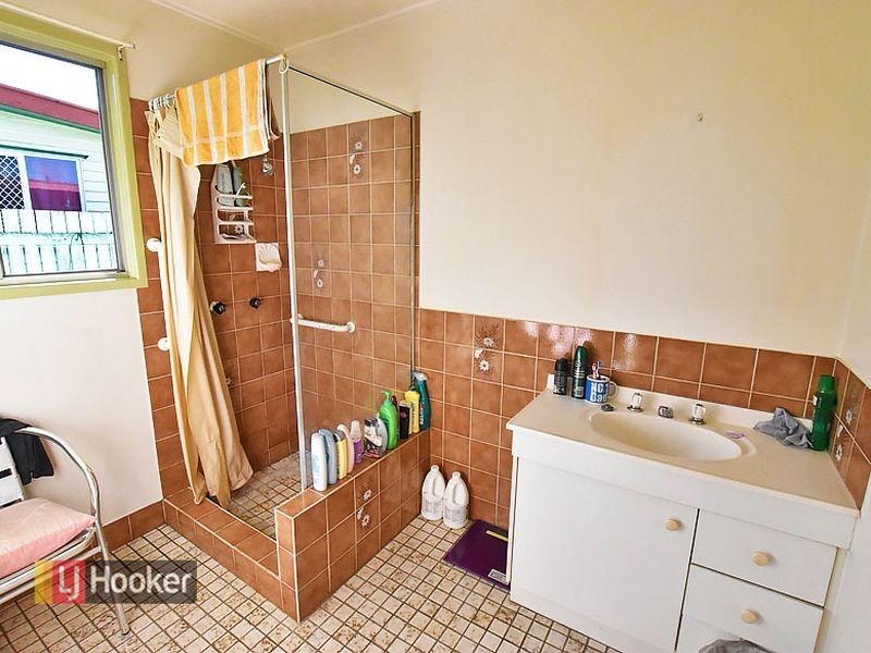 1246 Anzac Avenue, Kallangur QLD 4503