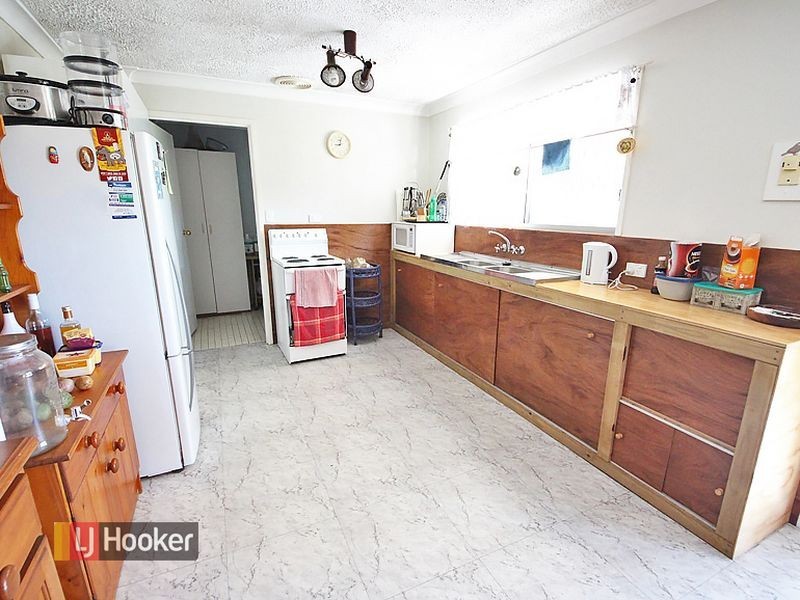 2 Aquarius Street, Kallangur QLD 4503