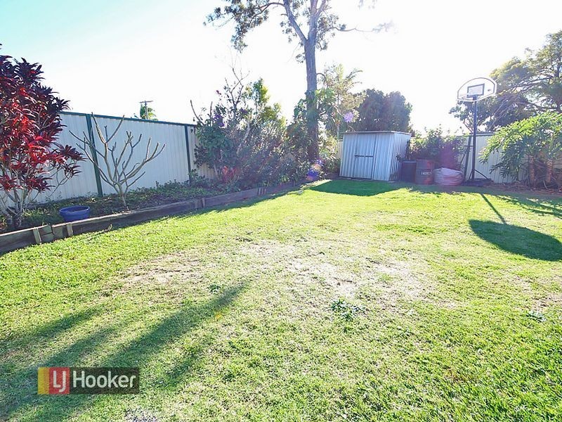 2 Aquarius Street, Kallangur QLD 4503