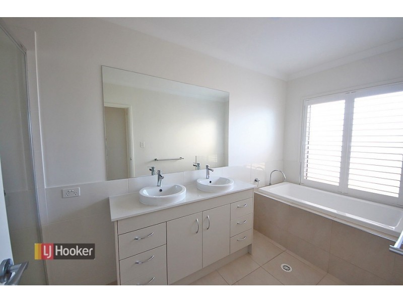 9 Cowley Street, Mango Hill QLD 4509