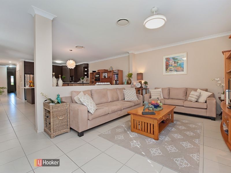 35 Douglas Circuit, North Lakes QLD 4509