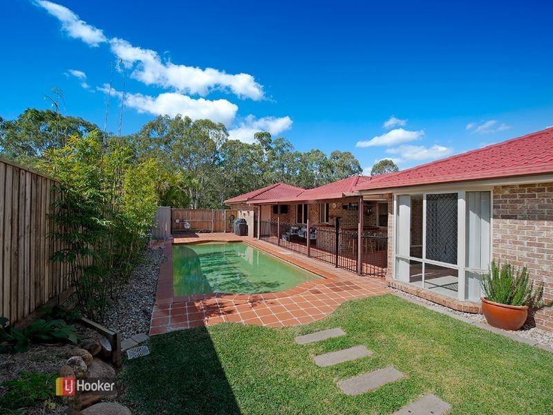 5 Chesterfield Drive, Murrumba Downs QLD 4503