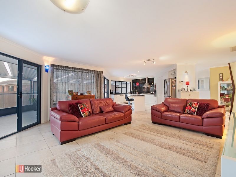 5 Barrington Close, Murrumba Downs QLD 4503