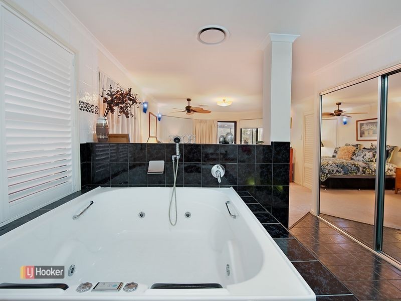 5 Barrington Close, Murrumba Downs QLD 4503