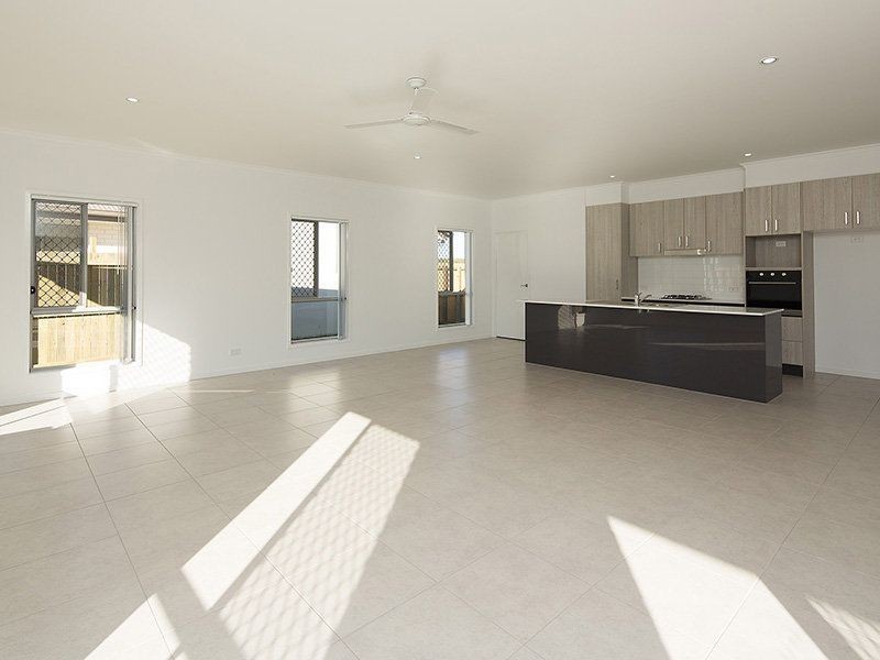 35 Fern Parade, Griffin QLD 4503