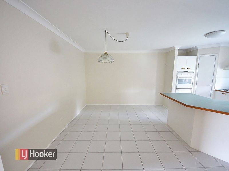 2/2 Florence Street, Kallangur QLD 4503